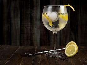 5 Reasons Why Alcohol Causes More Anxiety As You Get Older