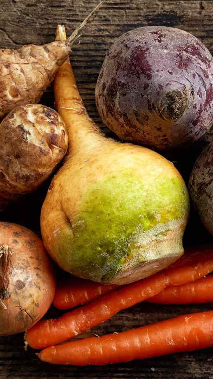 हाई ब्लड शुगर कंट्रोल करेंगी ये 8 जड़ वाली सब्जियां