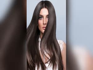 10 Tips to Flaunt Silky Hair This Winter
