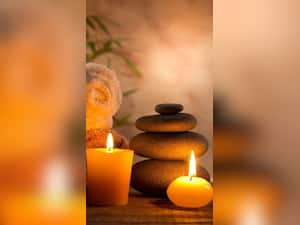 Alleviate Bloating with these 7 Relaxing Yoga Poses