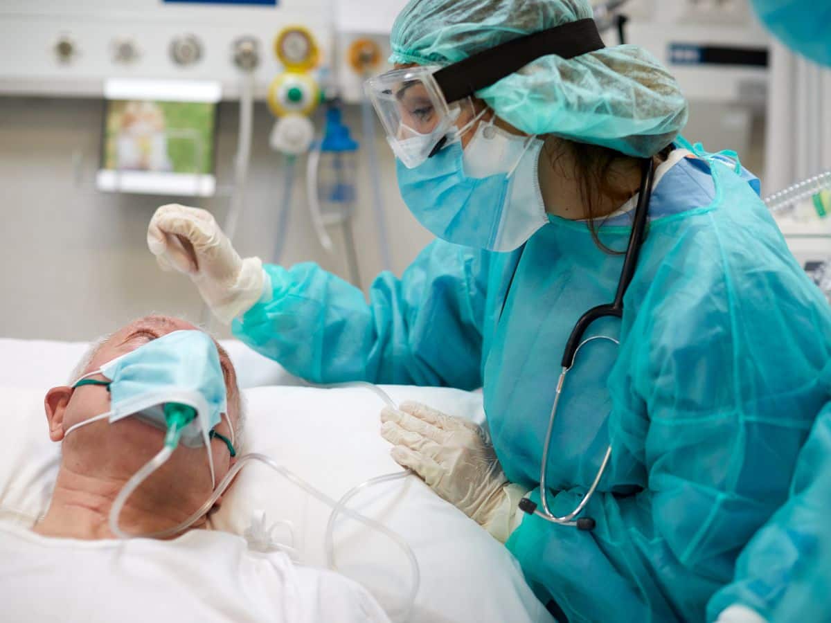 COVID JN.1 Variant Sweeps Through Karnataka: 7 COVID Deaths Reported In 24hrs, Will Government Impose Restrictions For New Year? - Vimarsana News