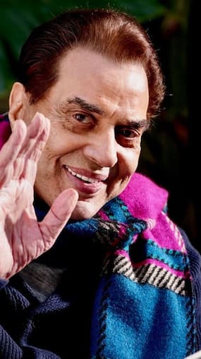 Dharmendra Birthday: 88-Year-Old Dharmendra Crushes Fitness Goals With Viral Cycle Workout Video, Watch