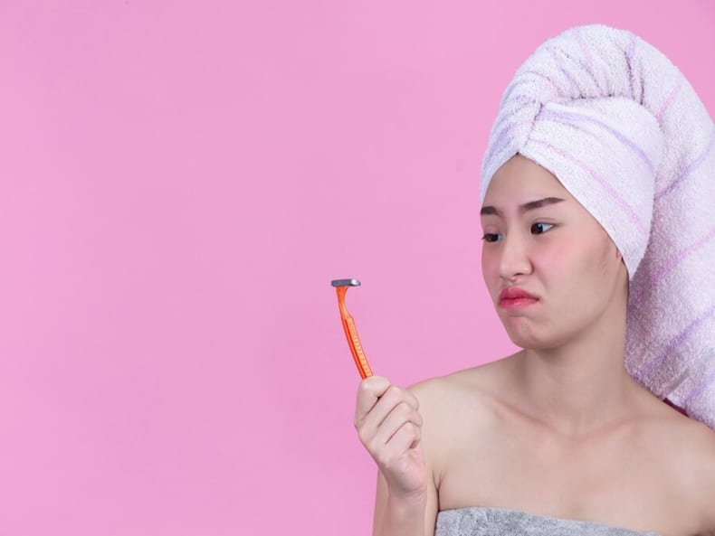 Discard These Expired Skincare Products At The Earliest!