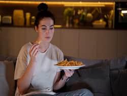 Genius Methods To Break The Cycle Of Late-Night Cravings