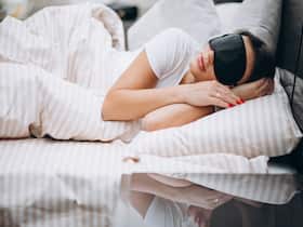 Human Sleep Patterns: How Do They Change With Seasons?