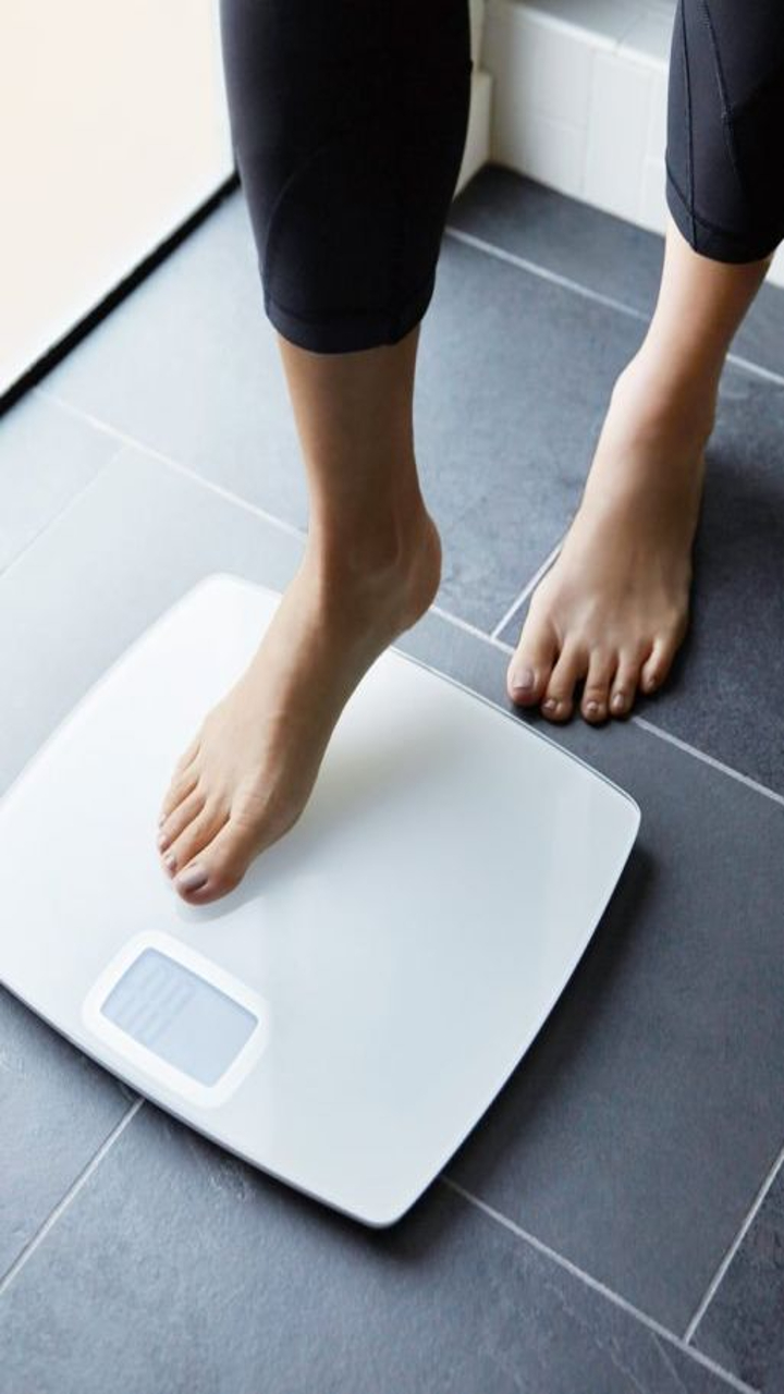 Conquering the Winter Weight Loss Plateau with Effective Strategies