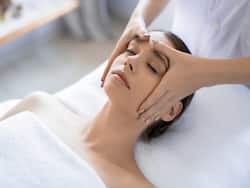 Facial Massages: How Can It Become A Secret Of Glowing Skin