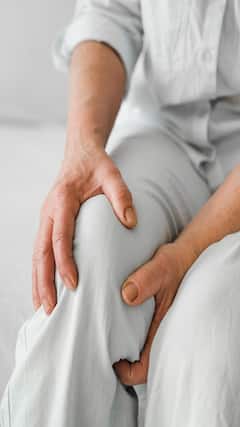 Arthritis Pain In Winter: 7 Amazing Herbs That Can Help Alleviate Symptoms
