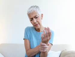 Rheumatoid Arthritis In Women: How Does It Affect Their Body?