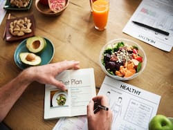 Decoding Dietary Impact: A Deep Dive Into Vegan And Keto Diets