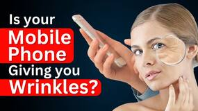 Smartphones and Skin: Staring at your phone too long may give you WRINKLES!