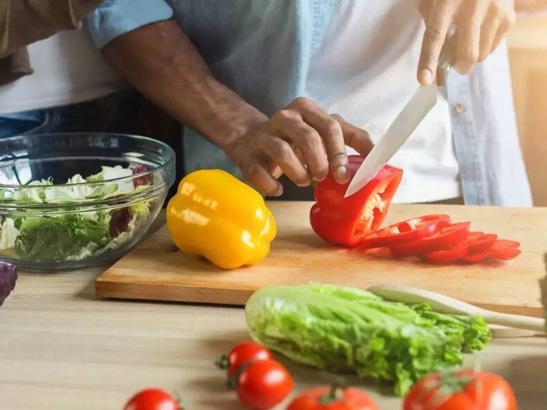 गर्भवती महिलाओं को जरूर करने चाहिए घर के ये 5 काम, मां और बच्चा दोनों रहेंगे हेल्दी