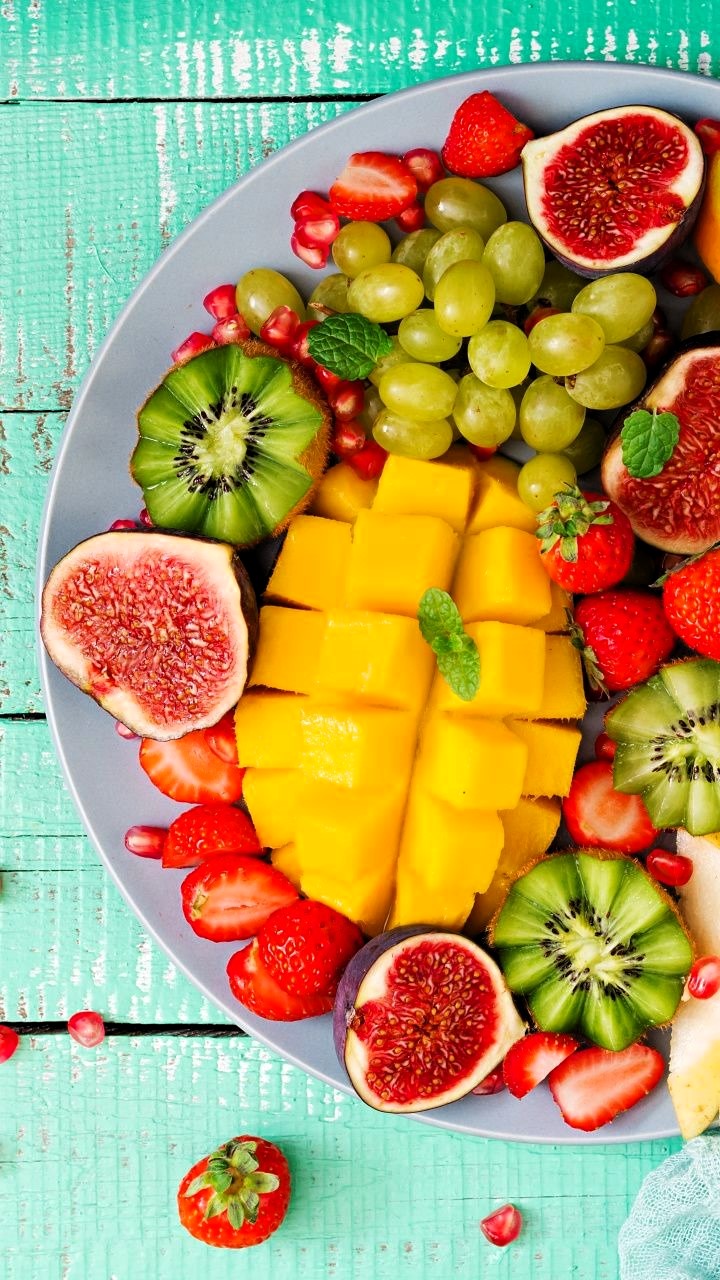 рдмреБрдврд╝рд╛рдкреЗ рдХреА рд░рдлреНрддрд╛рд░ рдХреЛ рдзреАрдорд╛ рдХрд░ рджреЗрддреЗ рд╣реИрдВ рдпреЗ 5 рдлрд▓ рд░реЛрдЬ рдХрд░реЗрдВ рд╕реЗрд╡рди