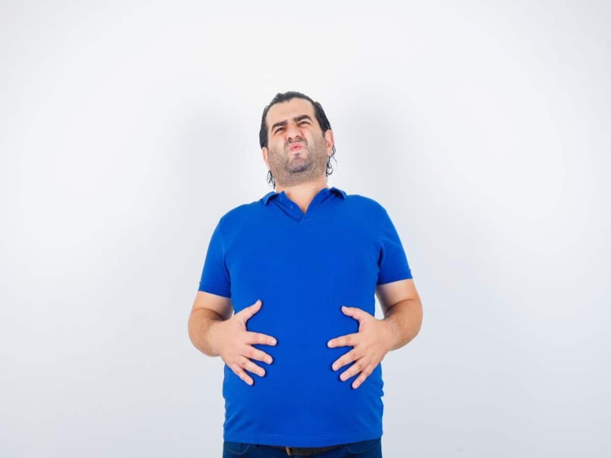 Relieve Trapped Gas In The Body By Doing These Simple Yoga Asanas - Vimarsana News