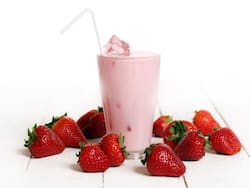 Here's Why You Shouldn't Drink Milkshakes Made Of Vitamin C-Rich Fruits