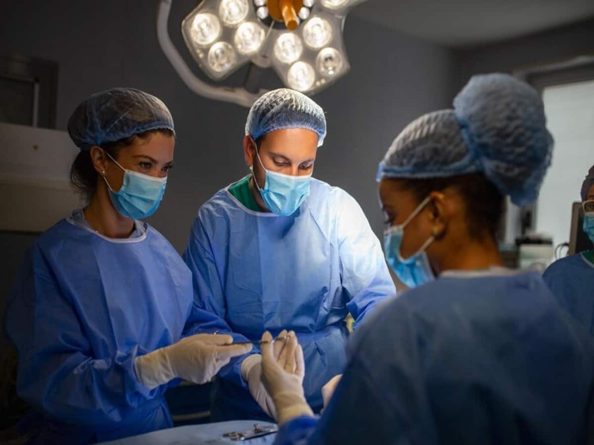 Heart surgery, Open heart surgery, Healthcare innovations, heart health, heart operation, minimally invasive heart surgery, structural interventions in heart health, new innovations in heart health, technological innovation in heart surgery, catheters-based structural heart interventions