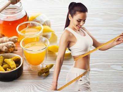 Turmeric Ginger Shots For Weight Loss: 7 Ways This Ayurvedic Empty