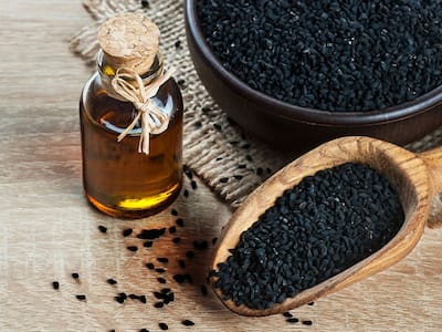 Black Cumin for Managing High Cholesterol: 7 Ways Drinking Kalonji ...