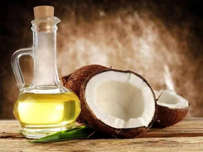 10 Benefits Of Drinking Coconut Oil Before Bed