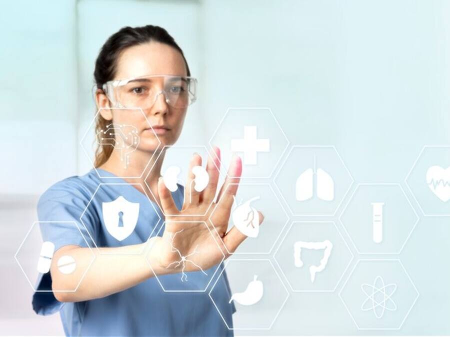 देश में हेल्थ केयर इन्फ्रास्ट्रक्चर को बढ़ावा देने में हेल्थ केयर की कितनी भूमिका? एक्सपर्ट्स से जानें जवाब