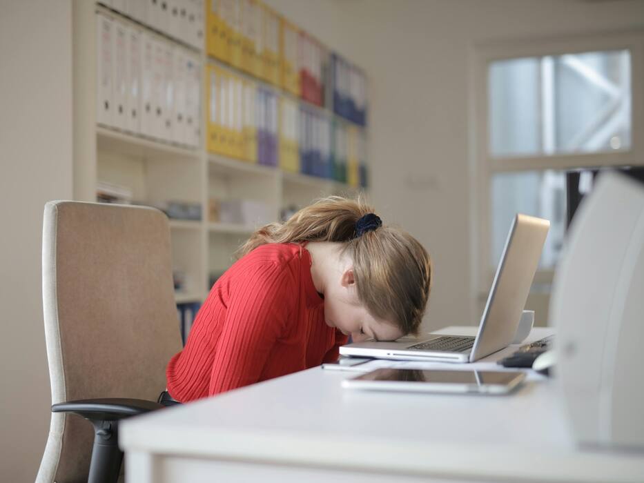 Sleep Hygiene: 5 Things You Must Do Before Going To Bed