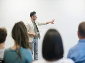 10 Techniques For Speaking Effectively In Public 10 Techniques For Speaking Effectively In Public
