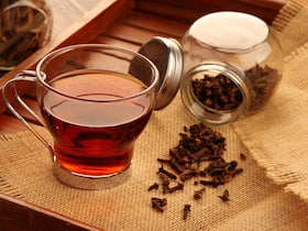 Clove Tea For Lowering Cholesterol Naturally: 8 Ways Drinking Laung Chai Can Help Flush Out Bad LDL Cholesterol