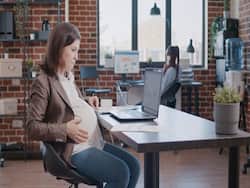 Working During Pregnancy: 6 Ways To Make The Period Less Stressful, More Enjoyable