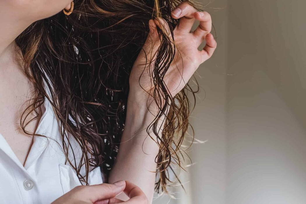 Is It Safe To Use Hair Colour Shampoo?