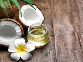 How Do You Use Coconut Oil For Tan Removal?