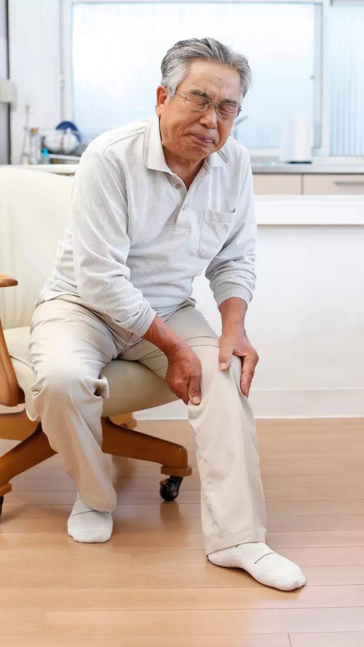 उम्र बढ़ने पर होने वाले जोड़ों में दर्द का इलाज