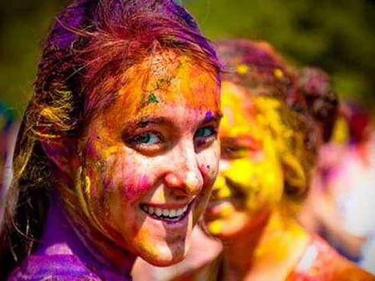 how to protect hair from holi