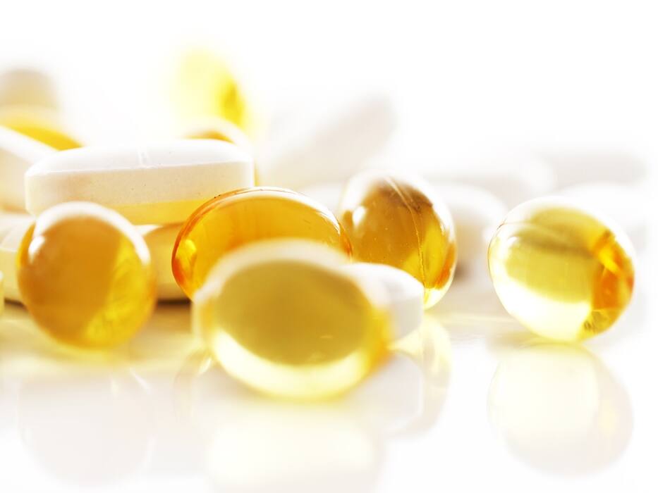 Side Effects Of Fish Oil: 5 Ways Your Body May React To Excess Fish Oil Supplements