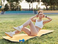 Bicycle Crunches For Core Strength And Abs: 5 Reasons Why You Must Practice This Every Day