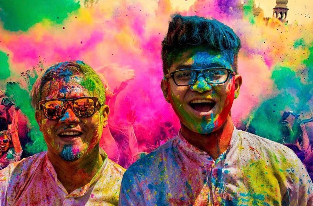 Water-Based Holi Celebrations: Guidance On Safe Participation Without Risking Eye Infections