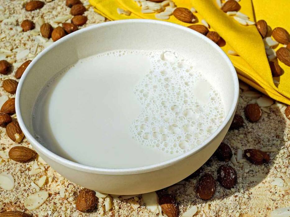 5 Excellent Foods To Boost Melatonin Levels Naturally And Sleep Better At Night