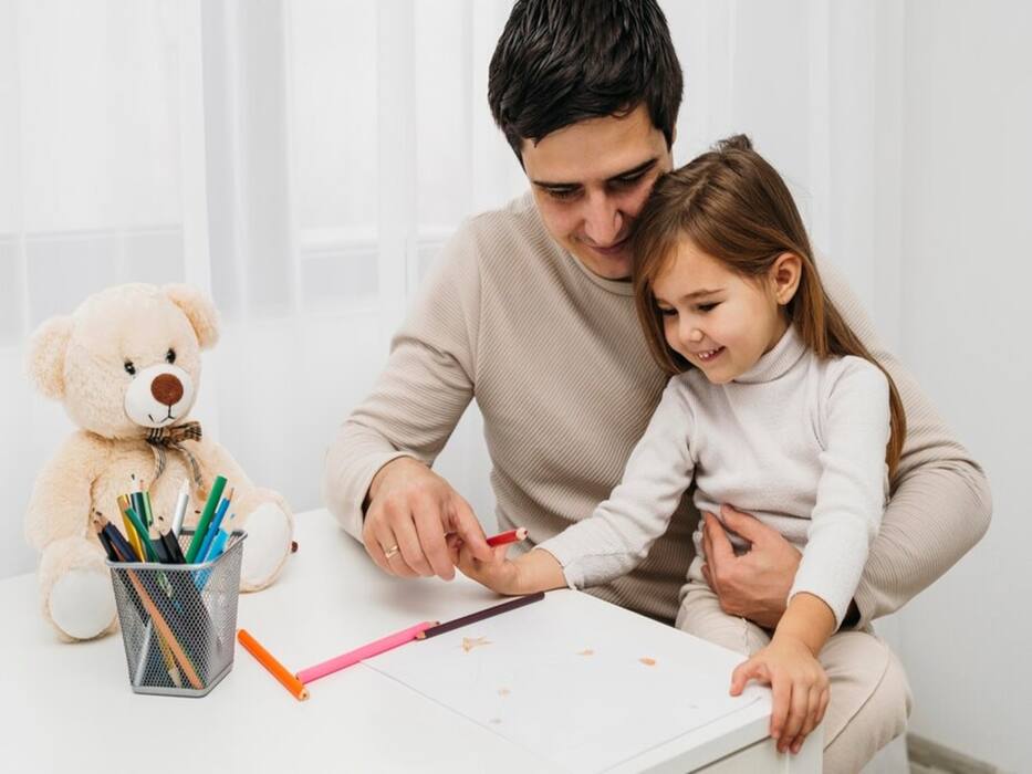 5 Ways In Which Parents Can Encourage Kids To Try New Things And Boost Their Confidence