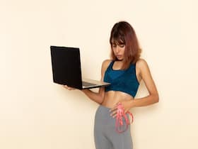 Has Your Work Routine Suddenly Made You Gain Weight? Follow These Healthy Weight Loss Tips