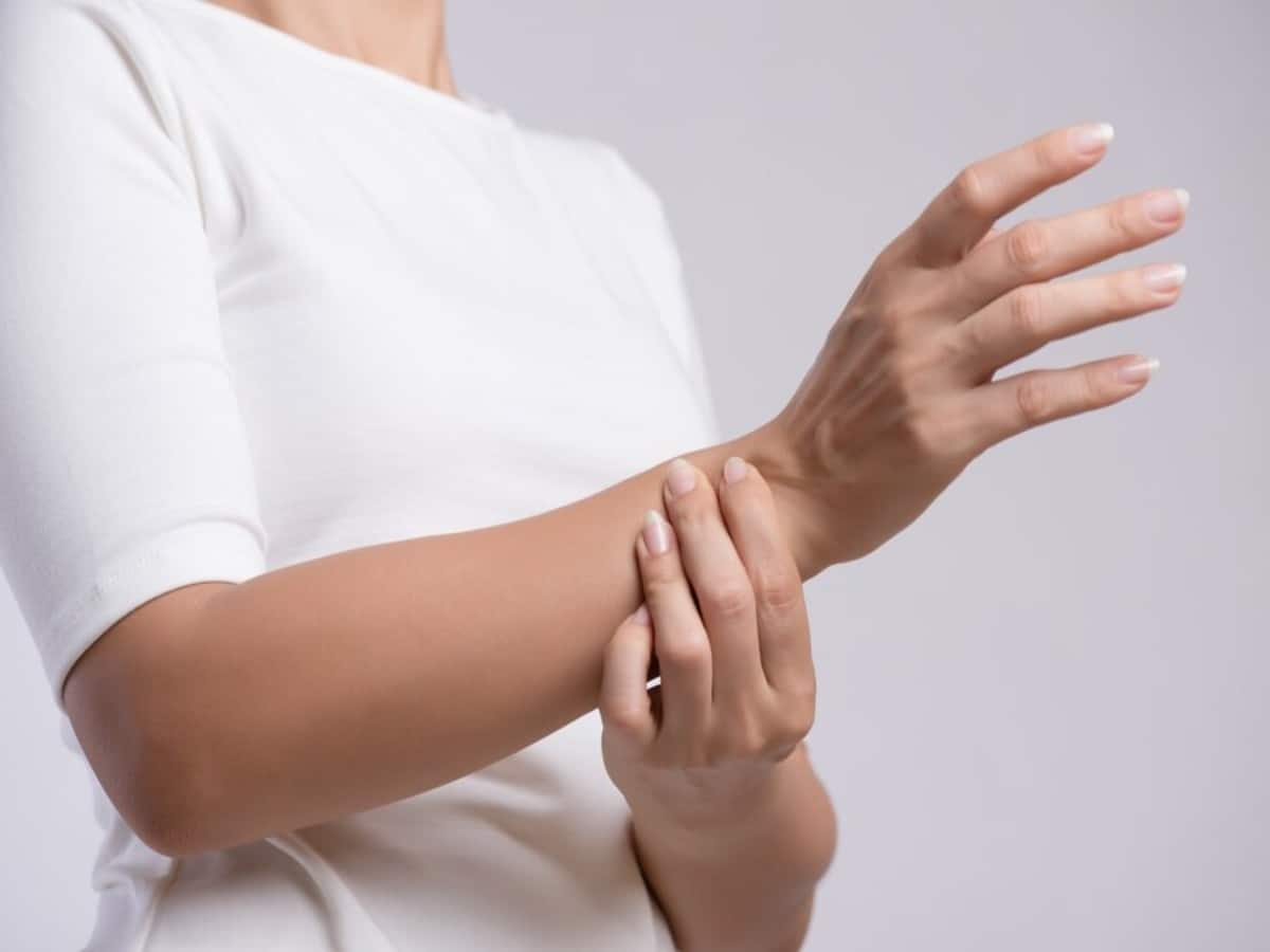 Weak Wrists Stopping You From Doing Daily Activities? These Exercises