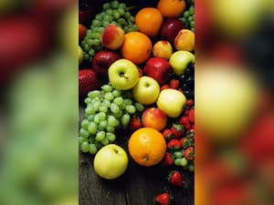 लिवर को मजबूत बनाने के लिए खाएं ये फल