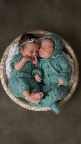 10 Popular Unique Hindu Baby Names For Twins With Meanings