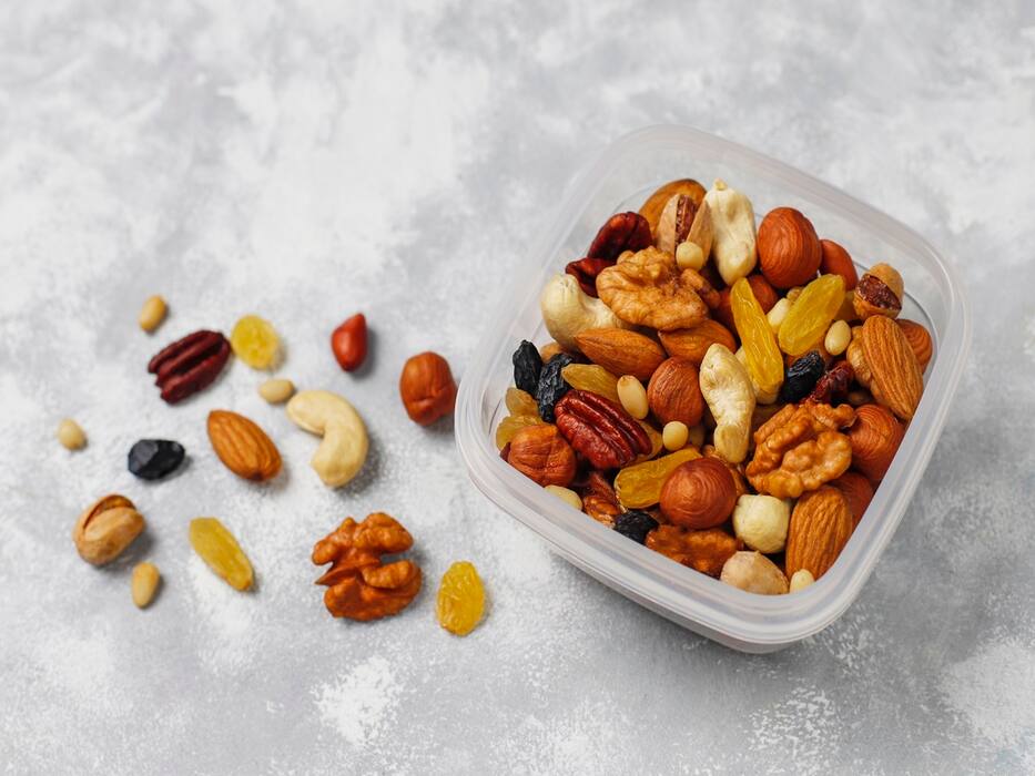 Mindful Eating: 5 Reasons To Add Ghee-Roasted Dry Fruits In Your Diet During Navratri Days