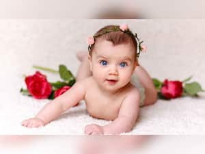 Top 10 Indian Royal Names For Baby Girls Starting With 'A' With Meanings