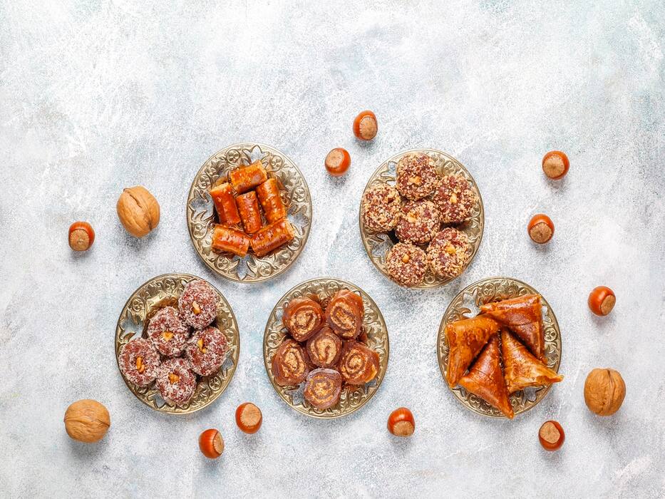 Mindful Eating: 5 Reasons To Add Ghee-Roasted Dry Fruits In Your Diet During Navratri Days