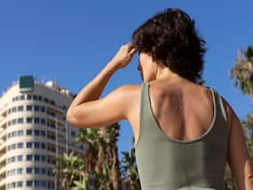 Heat-Related Illnesses: Know What To Do When You Experience These 5 Common Heat-Induced Illnesses Heat-Related Illnesses: Know What To Do When You Experience These 5 Common Heat-Induced Illnesses