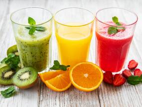 Khali Pet Fruit Juice Ke Nuksan: खाली पेट फ्रूट जूस पीने से होते हैं ये 4 नुकसान, पड़ सकता है पछताना Khali Pet Fruit Juice Ke Nuksan: खाली पेट फ्रूट जूस पीने से होते हैं ये 4 नुकसान, पड़ सकता है पछताना