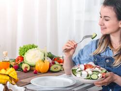 शरीर को हर तरह से फिट रखते हैं ये 5 फूड्स, कहीं आप भी तो नहीं कर रहे इन्हें अपनी थाली से नजरअंदाज