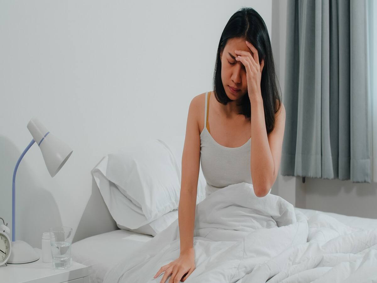 Avoid These 6 Daily Habits If You Want To Manage Your Anxiety - Vimarsana News
