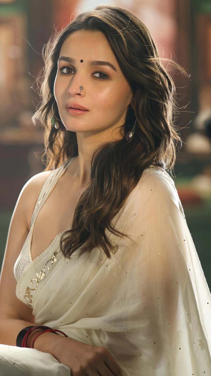 10 Gorgeous Baby Girl Names Inspired by the Timeless Beauty of Alia Bhatt