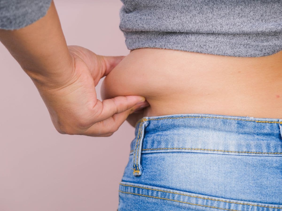 Lose Your Belly Fat Effortlessly With These Simple Tips